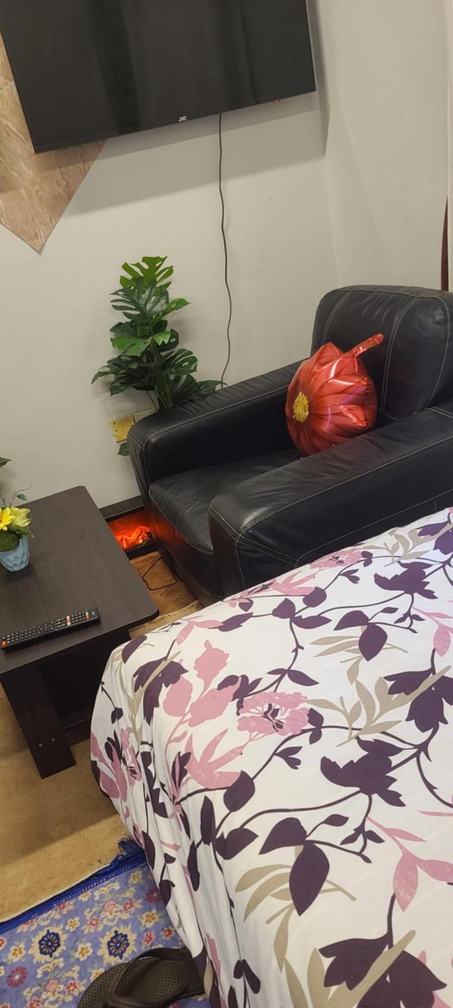 Home Away Apartment Абу Даби Екстериор снимка